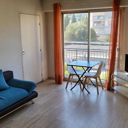 Studio Heart Of Golfe Juan Apartamento Exterior foto